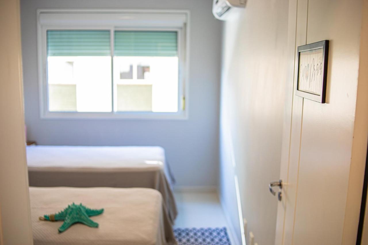 Apartamento Praia Balneario Dos Acores ฟลอเรียนอโปลิส ภายนอก รูปภาพ
