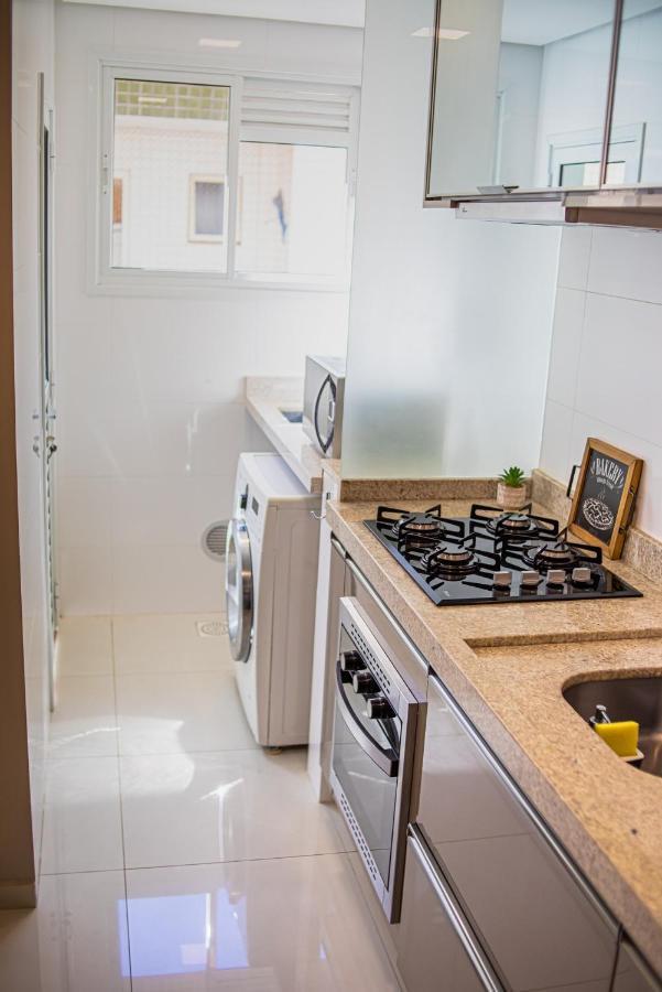Apartamento Praia Balneario Dos Acores ฟลอเรียนอโปลิส ภายนอก รูปภาพ